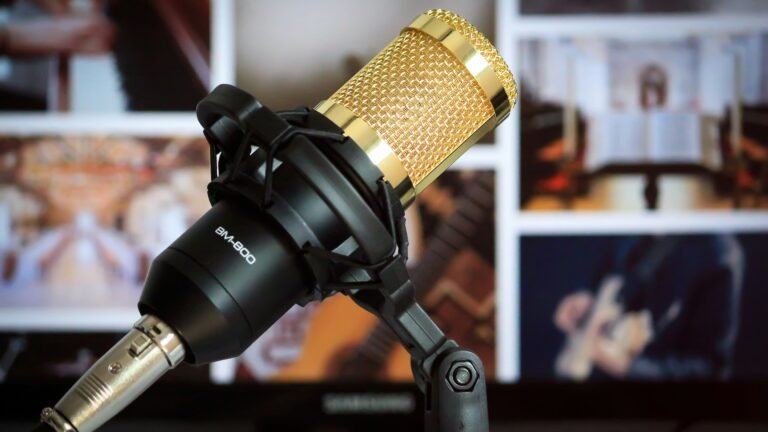 Microphone